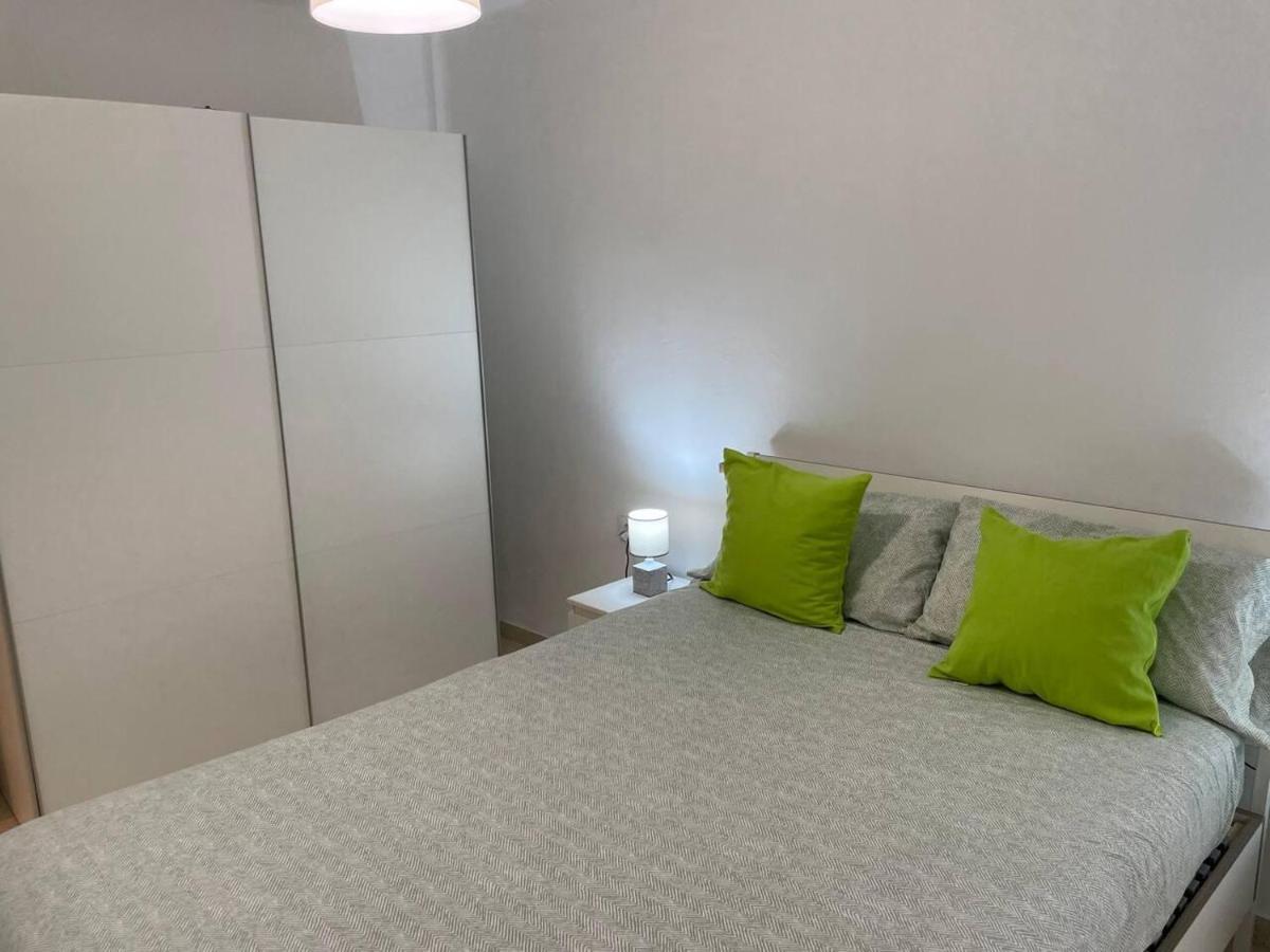 Renovated And Newly Furnished 3 Bedroom Apartment San Fernando Buitenkant foto