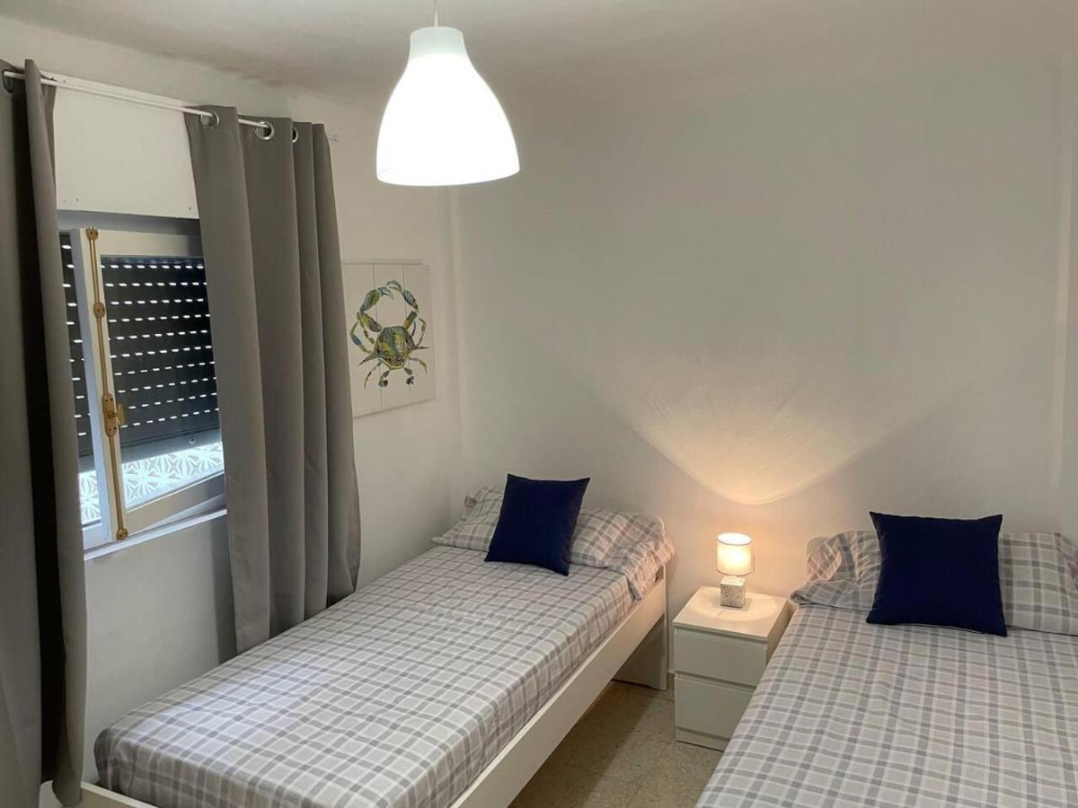 Renovated And Newly Furnished 3 Bedroom Apartment San Fernando Buitenkant foto
