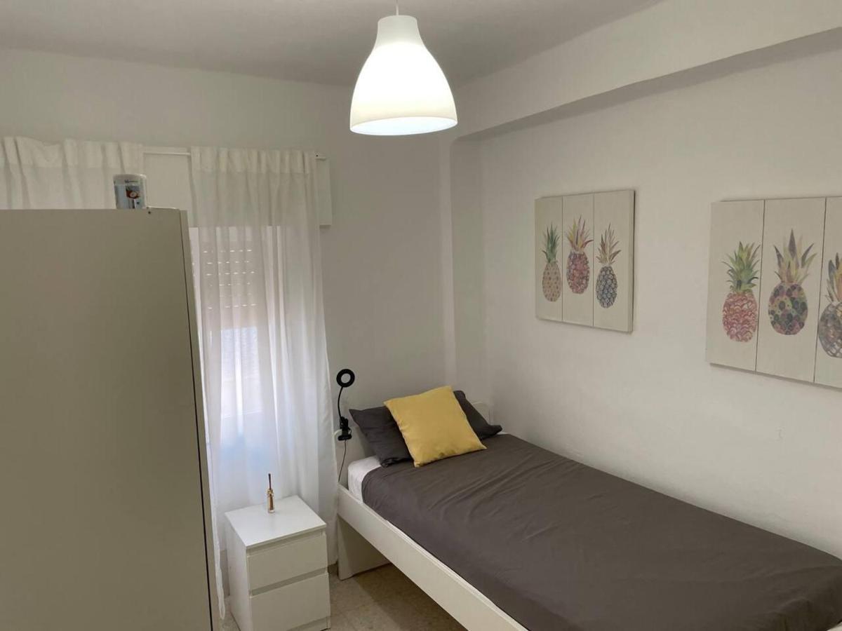 Renovated And Newly Furnished 3 Bedroom Apartment San Fernando Buitenkant foto